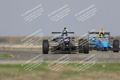 media/Oct-25-2025-CalClub SCCA (Sat) [[34c778dfbe]]/Group 3/Qualifying/